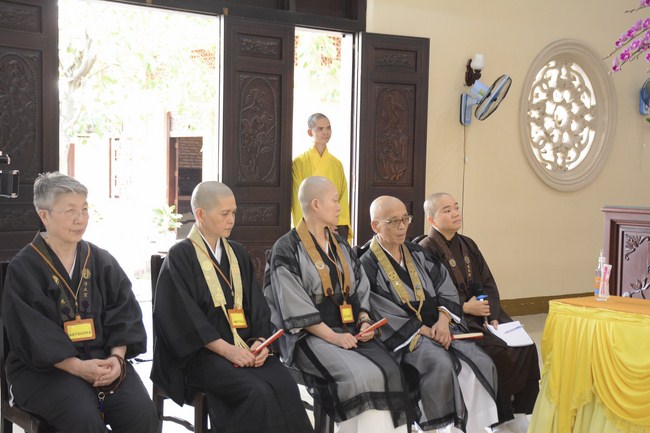 Japanese Pure Land Delegation visited Hoang Phap